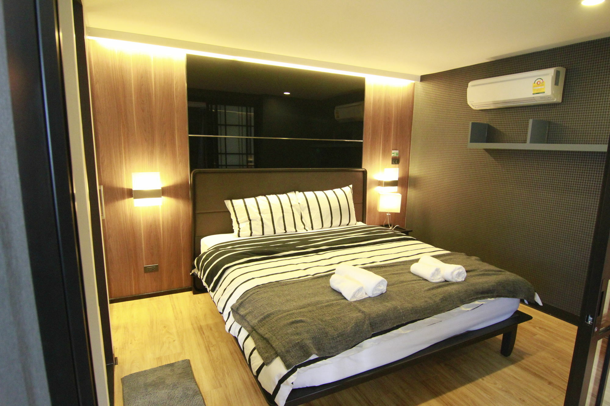 Bed and Breakfast S Bloc Saladaeng Bangkok Exteriér fotografie